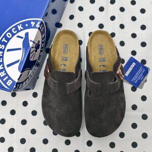 NWT - Women's Mocha Suede Birkenstock Boston Shoes - Narrow Fit
